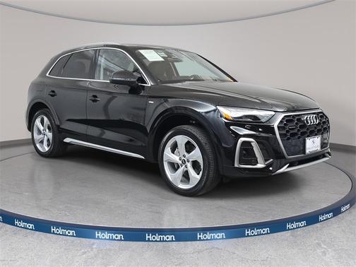 2023 Audi Q5 45 S line Prestige