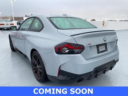 2023 BMW 230 i xDrive