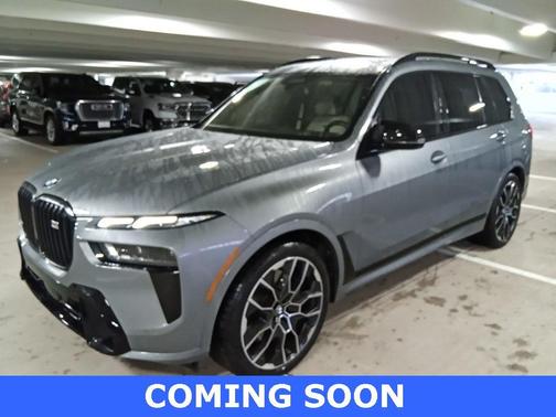 2023 BMW X7 M60i
