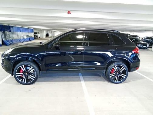 2014 Porsche Cayenne Turbo S