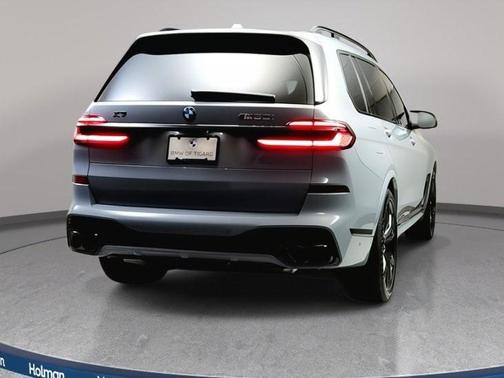 2026 BMW X7 M60i