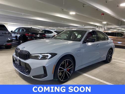 2024 BMW 330e xDrive