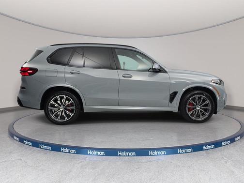 Gray Metallic 2026 BMW X5 xDrive40i