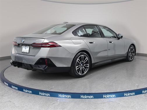 2025 BMW 530 i xDrive