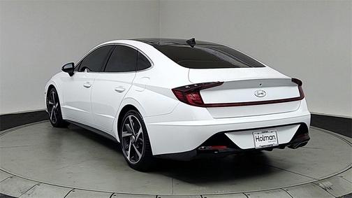 2022 Hyundai SONATA SEL Plus