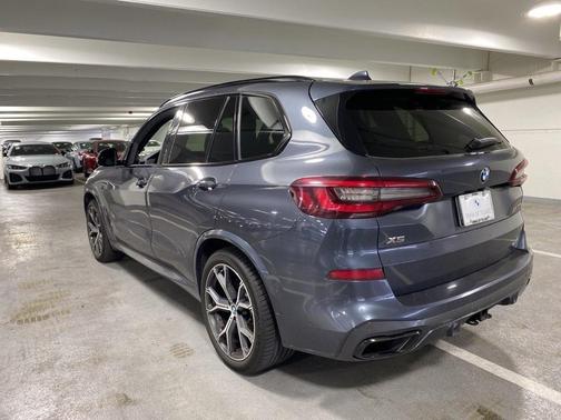 2020 BMW X5 M50i