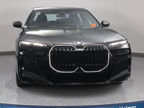 Black Sapphire Metallic 2026 BMW 760 760i xDrive