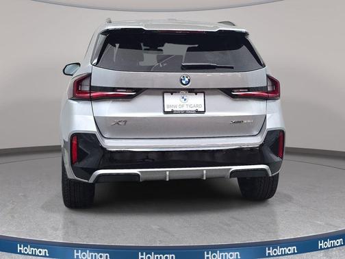 Space Silver 2026 BMW X1 xDrive28i