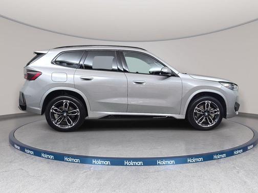 Space Silver 2026 BMW X1 xDrive28i