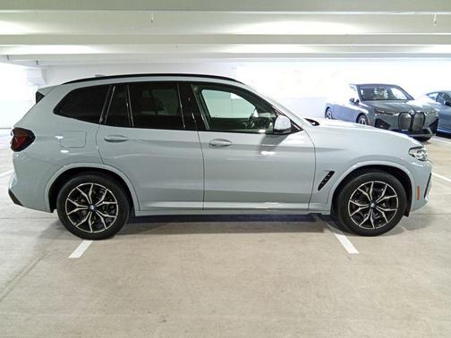 Brooklyn Gray Metallic 2023 BMW X3 xDrive30i
