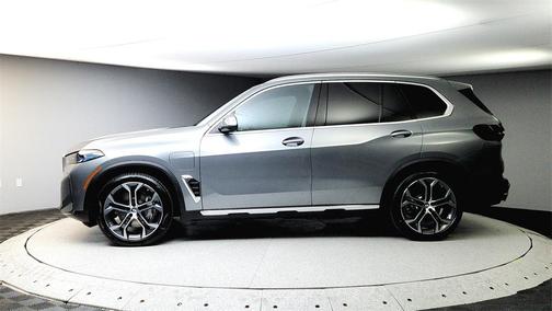 2026 BMW X5 PHEV xDrive50e