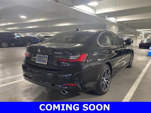 2019 BMW 330 i xDrive