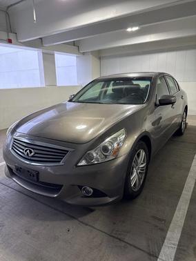 2010 INFINITI G37x Base