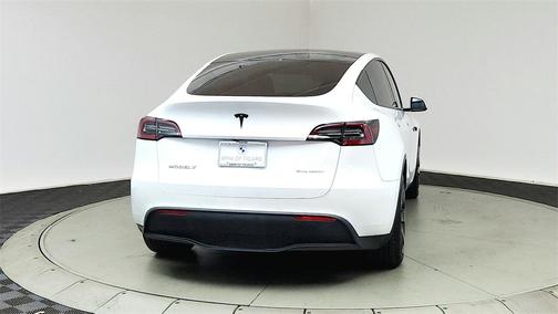 2020 Tesla Model Y Long Range
