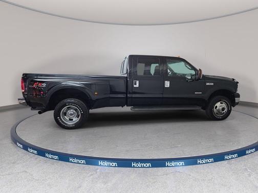Black Clearcoat 2005 Ford F-350 Lariat Super Duty