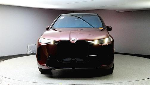 2026 BMW iX xDrive60