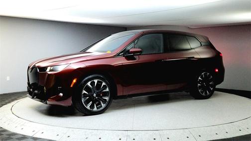 2026 BMW iX xDrive60