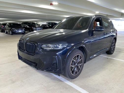 Carbon Black Metallic 2024 BMW X3 xDrive30i