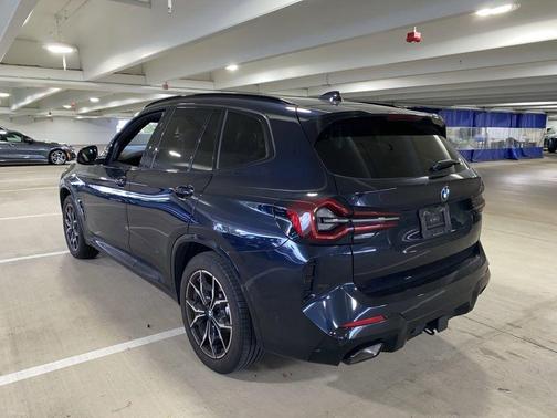 Carbon Black Metallic 2024 BMW X3 xDrive30i