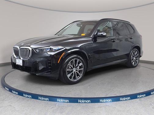 Black Sapphire Metallic 2026 BMW X5 PHEV xDrive50e