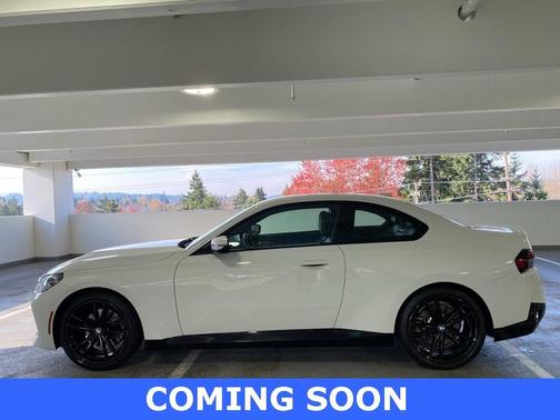 2023 BMW 230 i xDrive