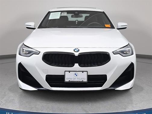 2023 BMW 230 i xDrive