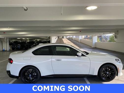 2023 BMW 230 i xDrive