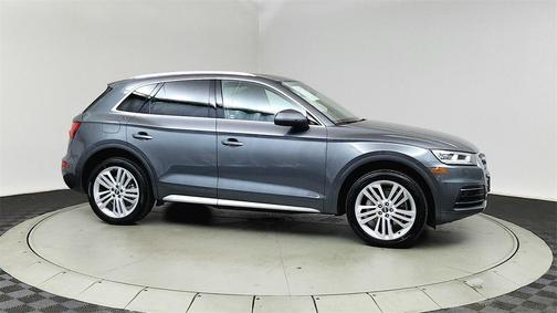 2018 Audi Q5 2.0T Premium Plus