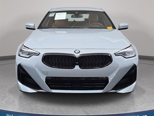 2025 BMW 230 i xDrive
