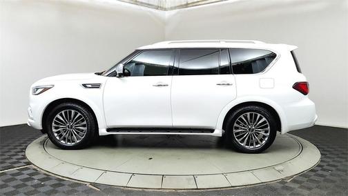 2021 INFINITI QX80 SENSORY