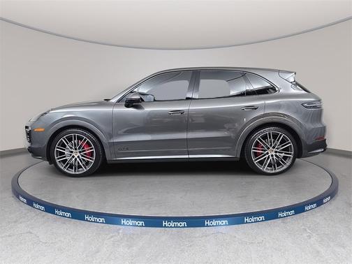 2021 Porsche Cayenne GTS