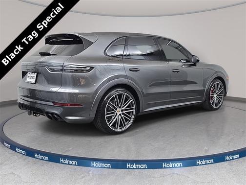 2021 Porsche Cayenne GTS