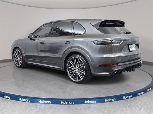 2021 Porsche Cayenne GTS