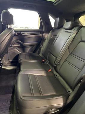 2021 Porsche Cayenne GTS