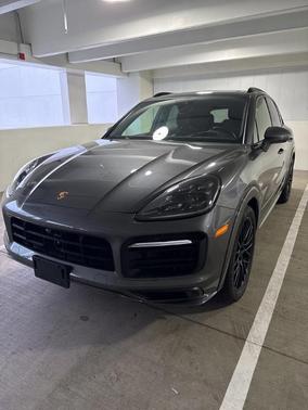2021 Porsche Cayenne GTS