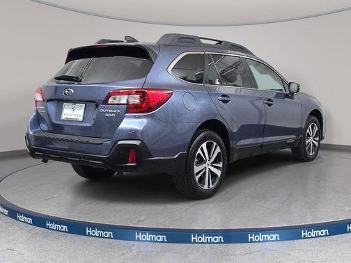 Twilight Blue Metallic 2018 Subaru Outback 3.6R Limited