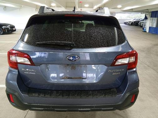 Twilight Blue Metallic 2018 Subaru Outback 3.6R Limited