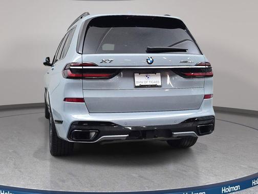 Brooklyn Gray Metallic 2024 BMW X7 xDrive40i