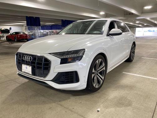 Glacier White Metallic 2019 Audi Q8 3.0T Prestige
