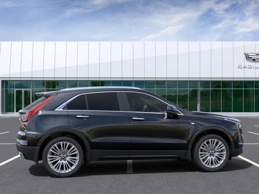 2025 Cadillac XT4 Premium Luxury