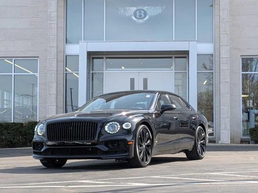 2022 Bentley Flying Spur V8