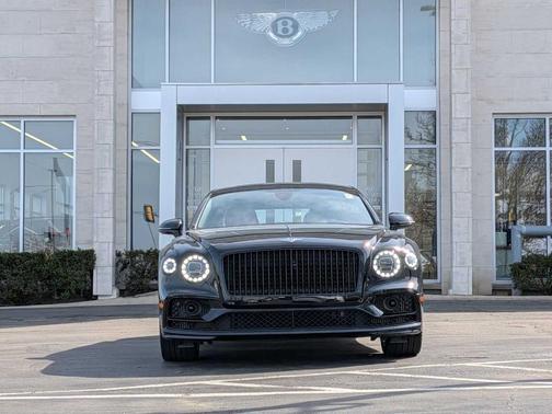 2022 Bentley Flying Spur V8