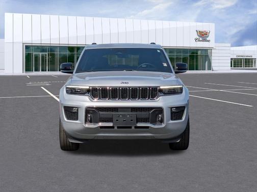 2022 Jeep Grand Cherokee Overland