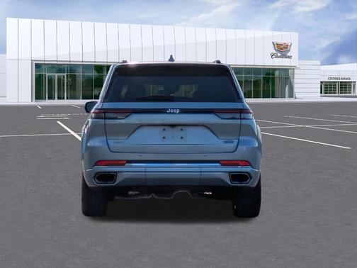2022 Jeep Grand Cherokee Overland