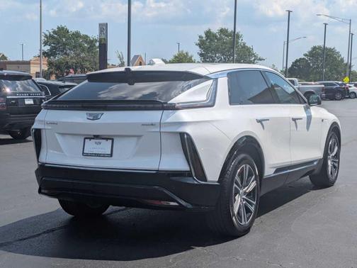 2024 Cadillac LYRIQ Luxury