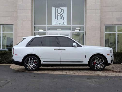 2022 Rolls-Royce Cullinan 