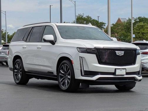 2023 Cadillac Escalade Sport