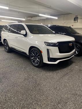 2023 Cadillac Escalade Sport