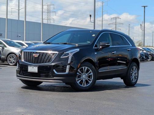 2022 Cadillac XT5 Premium Luxury