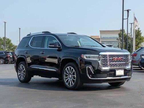 2022 GMC Acadia Denali